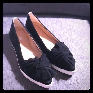Women’s black flats Sz 6.5M US